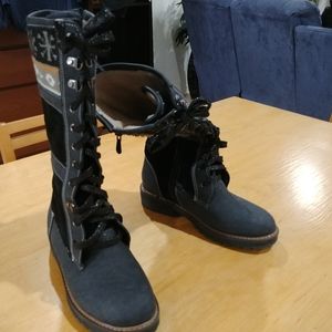 Winter boots